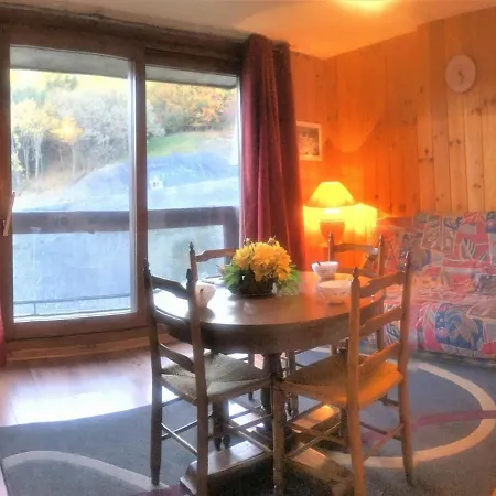 Studio Le Corbier, 1 pièce, 5 personnes - FR-1-267-122 * Le Corbier